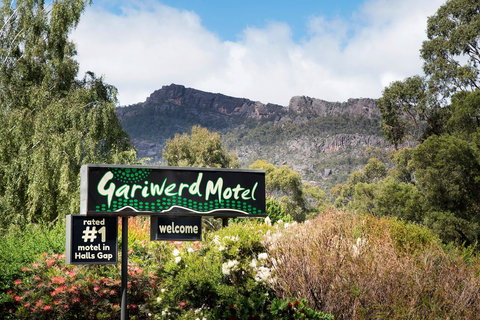 Gariwerd Motel - Pet Food Australia 2