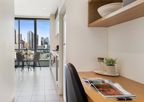 Corporate Keys - Freshwater Place - Food Delivery Shop 4