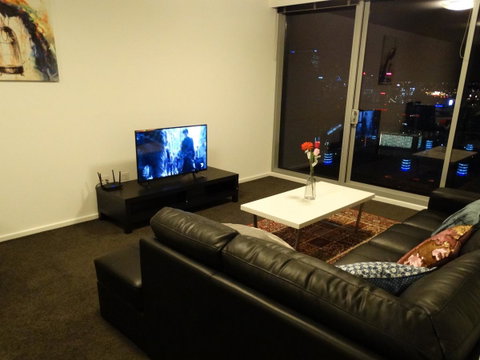 Cloud9 Luxury Apartments - Food Delivery Shop 15