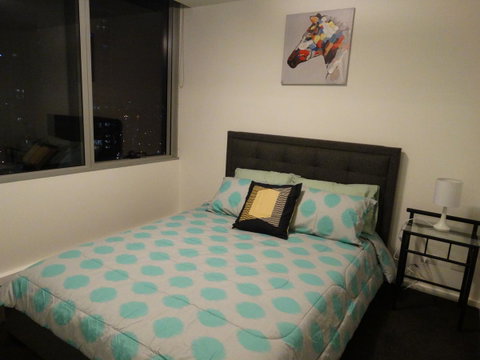 Cloud9 Luxury Apartments - Food Delivery Shop 18