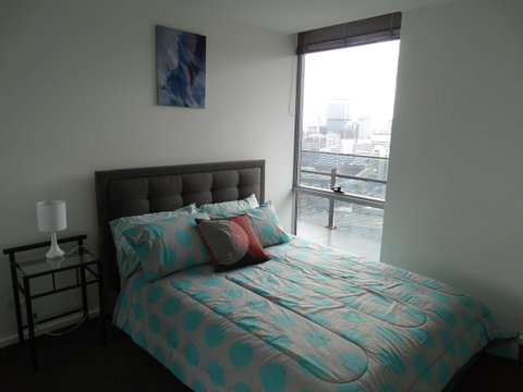 Cloud9 Luxury Apartments - Food Delivery Shop 8