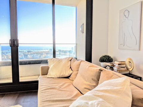 Homestay Ocean View With Gym Sauna - Food Delivery Shop 9