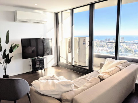 Homestay Ocean View With Gym Sauna - Food Delivery Shop 12