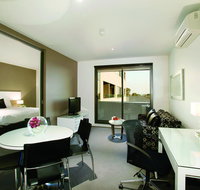 Punthill Oakleigh - Food Delivery Shop