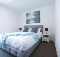 Box Hill 2 Bedroom Apt La Maison 02 - Food Delivery Shop