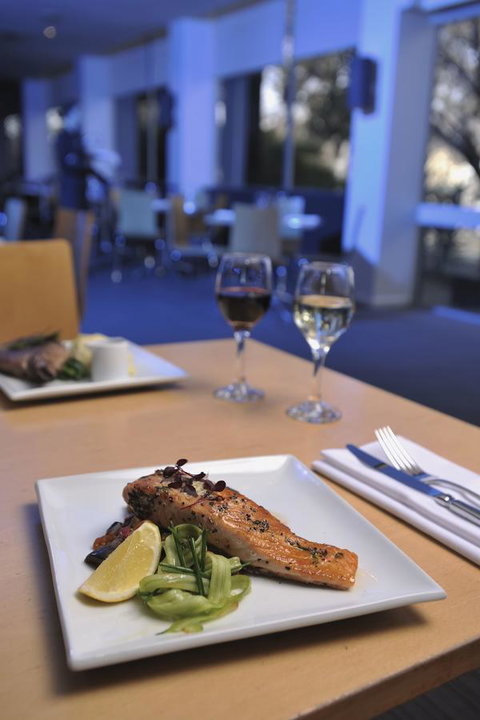 Mercure North Melbourne - Food Delivery Shop 22