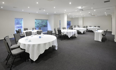 Mercure North Melbourne - Food Delivery Shop 44