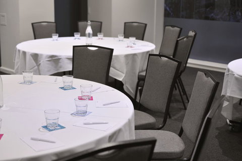 Mercure North Melbourne - Food Delivery Shop 36