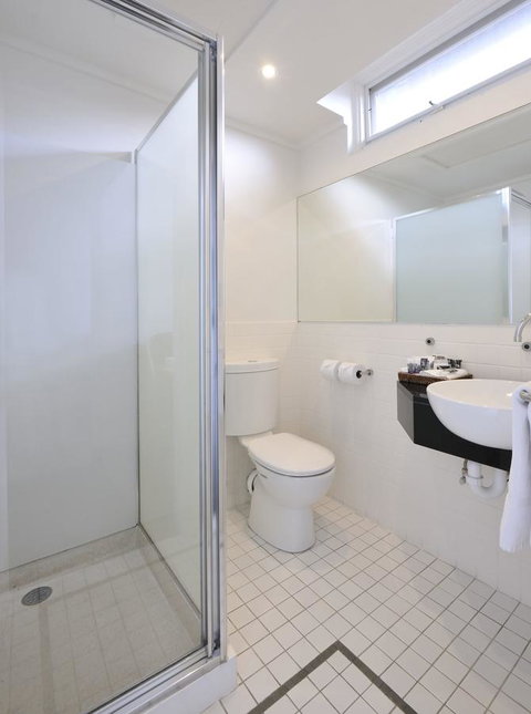 Mercure North Melbourne - Food Delivery Shop 26