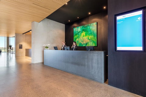 RACV Torquay Resort - Food Delivery Shop 9