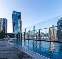 Ocean View/South-bank Premium Location 2 Bedroom Apartments - Food Delivery Shop
