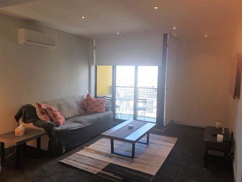 Southbank Short Stay Apartment - Food Delivery Shop 5