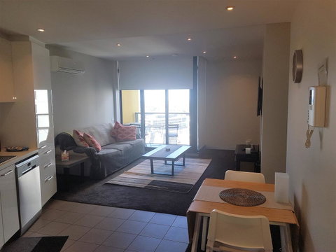 Southbank Short Stay Apartment - Food Delivery Shop 2