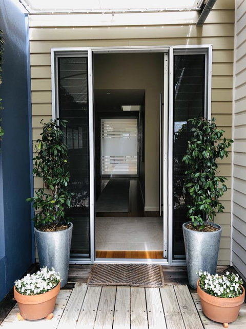 The Point BnB - Food Delivery Shop 4