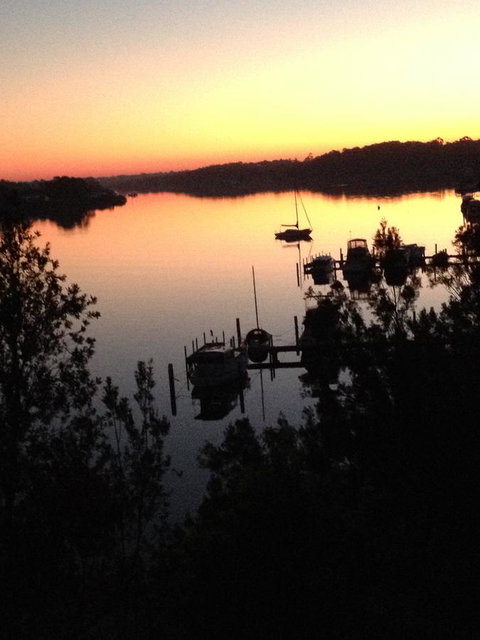 The Point BnB - Food Delivery Shop 14