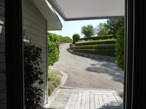 The Point BnB - Food Delivery Shop 3