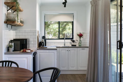 Bodhi Daylesford - Food Delivery Shop 11