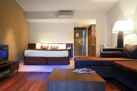 Rye Hotel By Nightcap Plus - Food Delivery Shop 17