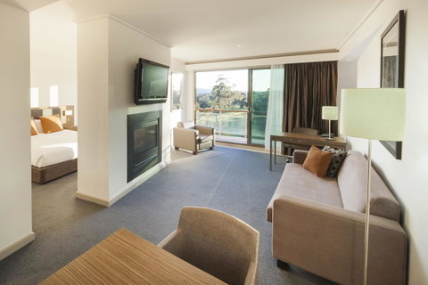 RACV Goldfields Resort - Food Delivery Shop 40