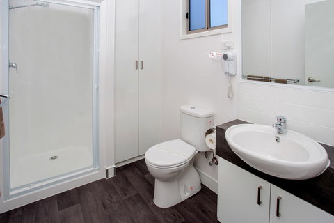 BIG4 Whiters Holiday Village - Food Delivery Shop 23