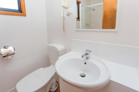 BIG4 Whiters Holiday Village - Food Delivery Shop 44