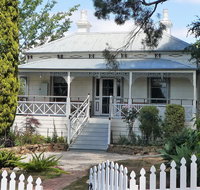 Fairbank House - Food Delivery Shop
