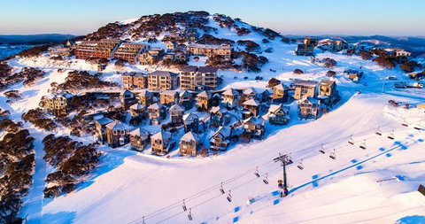 FOUNTAINS 3, Mount Hotham - Food Delivery Shop 18