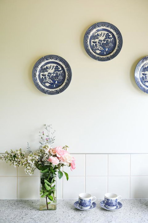 Miss Pym's Cottage - Food Delivery Shop 14