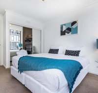 Melbourne Vacation Rentals Apartment - Food Delivery Shop