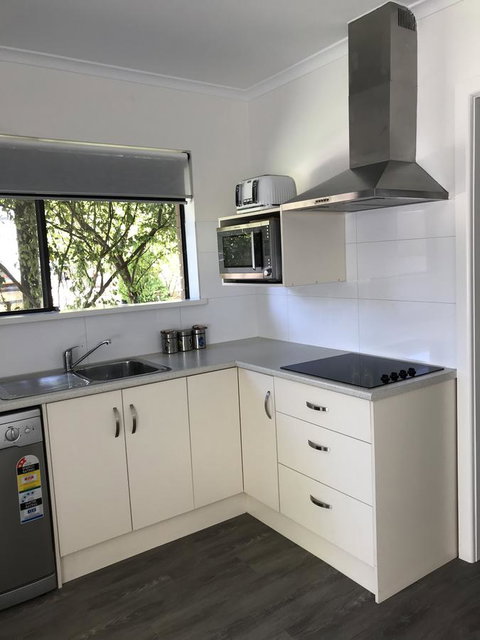 Mildura Holiday Villas - Food Delivery Shop 3