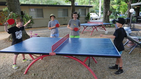 Adina Lodge Holiday Apartments - Food Delivery Shop 11