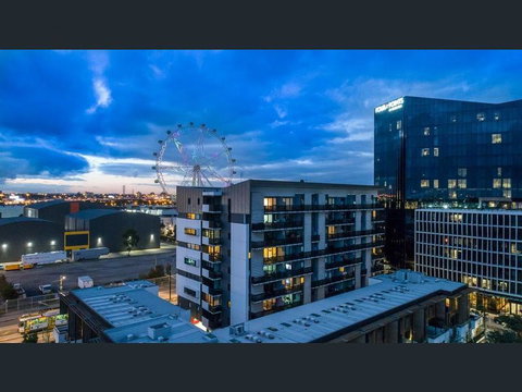 Water Views, Lovely 2BRs, Free Tram Zone, Close To Everything! - Food Delivery Shop 20