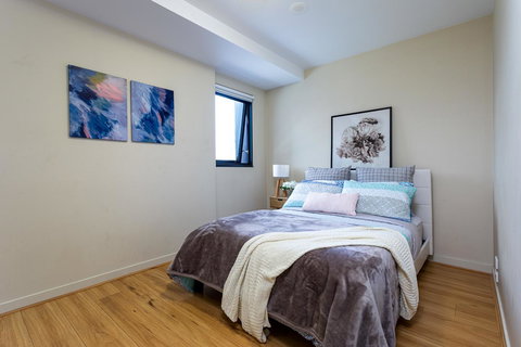 Water Views, Lovely 2BRs, Free Tram Zone, Close To Everything! - Food Delivery Shop 7