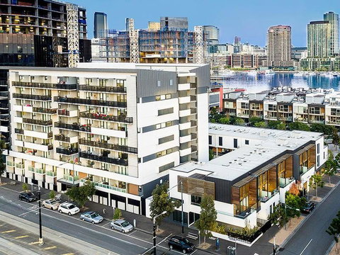 Water Views, Lovely 2BRs, Free Tram Zone, Close To Everything! - Food Delivery Shop 18