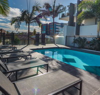 The Chermside Apartments - Food Delivery Shop