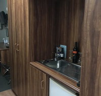 The Kidman Wayside Inn - Pet Food Australia