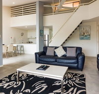 The Noosa Apartments 6 - Food Delivery Shop