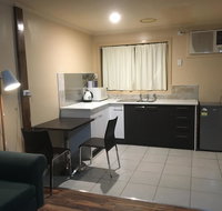 The Rocks Apartments - Food Delivery Shop