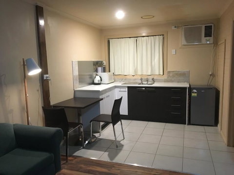 The Rocks Apartments - Food Delivery Shop 0