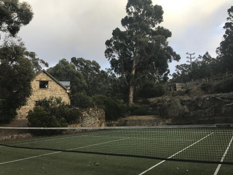The Stone Cottage (with Tennis Court) - Food Delivery Shop 3