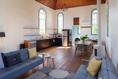 The Welsh Church - Food Delivery Shop 2