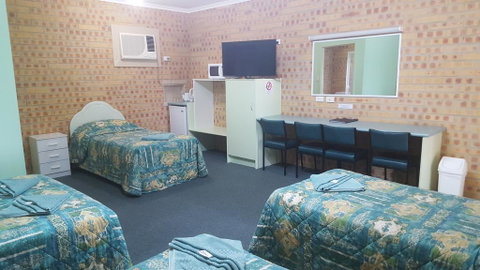 Tiaro Motor Inn - Food Delivery Shop 3