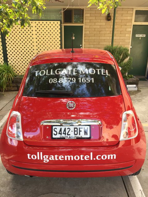 Tollgate Motel - Food Delivery Shop 3