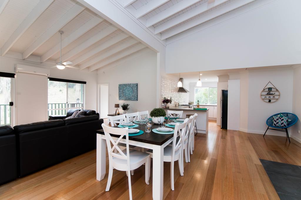 Icy Creek VIC Food Delivery Shop