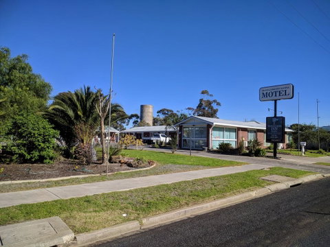 Travellers Inn Kaniva - Food Delivery Shop 3