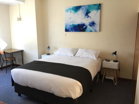 TRC Hotel - Food Delivery Shop 2