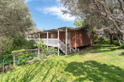 Treeside Retreat - Food Delivery Shop 0