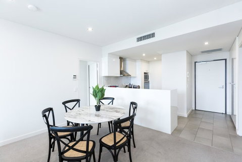 Trendy, Self Contained Inner City Apartment - Food Delivery Shop 2