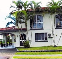 Tropic Coast Motel - Food Delivery Shop