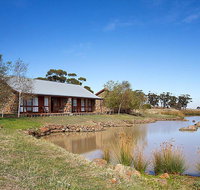 Tuki Retreat - Food Delivery Shop